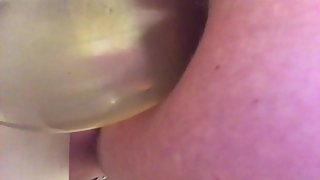 Anal with a big butt plug and it senses good so excellent